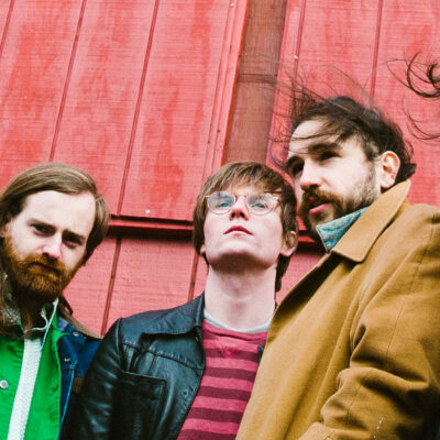 Fontaines D.C. revisitent Sinéad O’Connor pour War Child : une reprise bouleversante et porteuse d’espoir