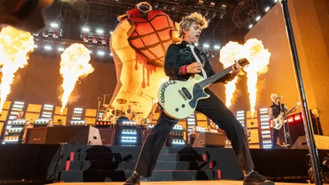 Green Day ouvre le Super Bowl 60 à domicile pendant que Bad Bunny s’empare de la mi-temps