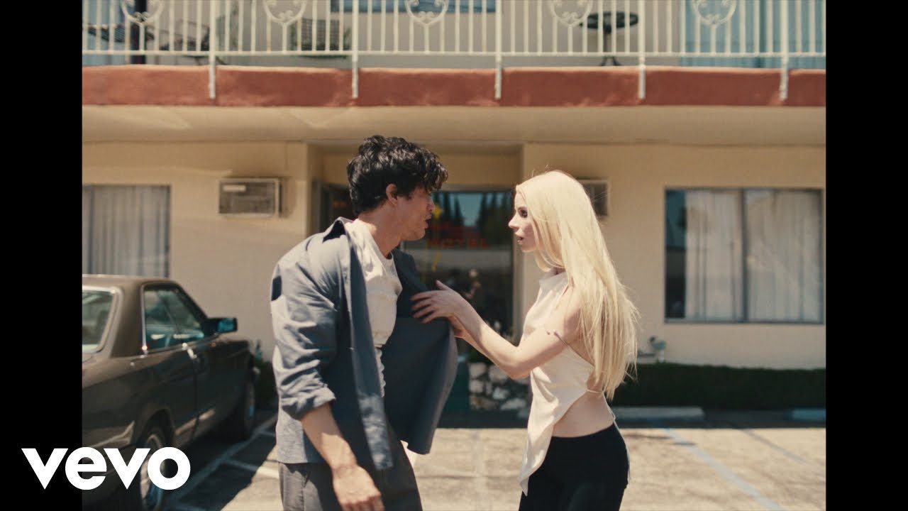 Image du clip officiel de Jealous Lover des Rolling Stones