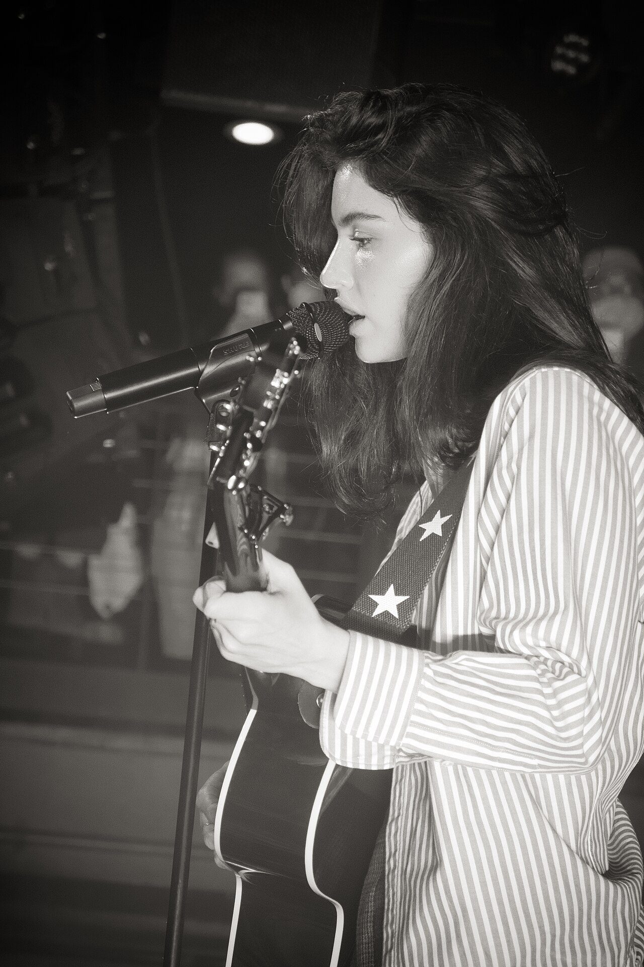 Gracie Abrams en portrait