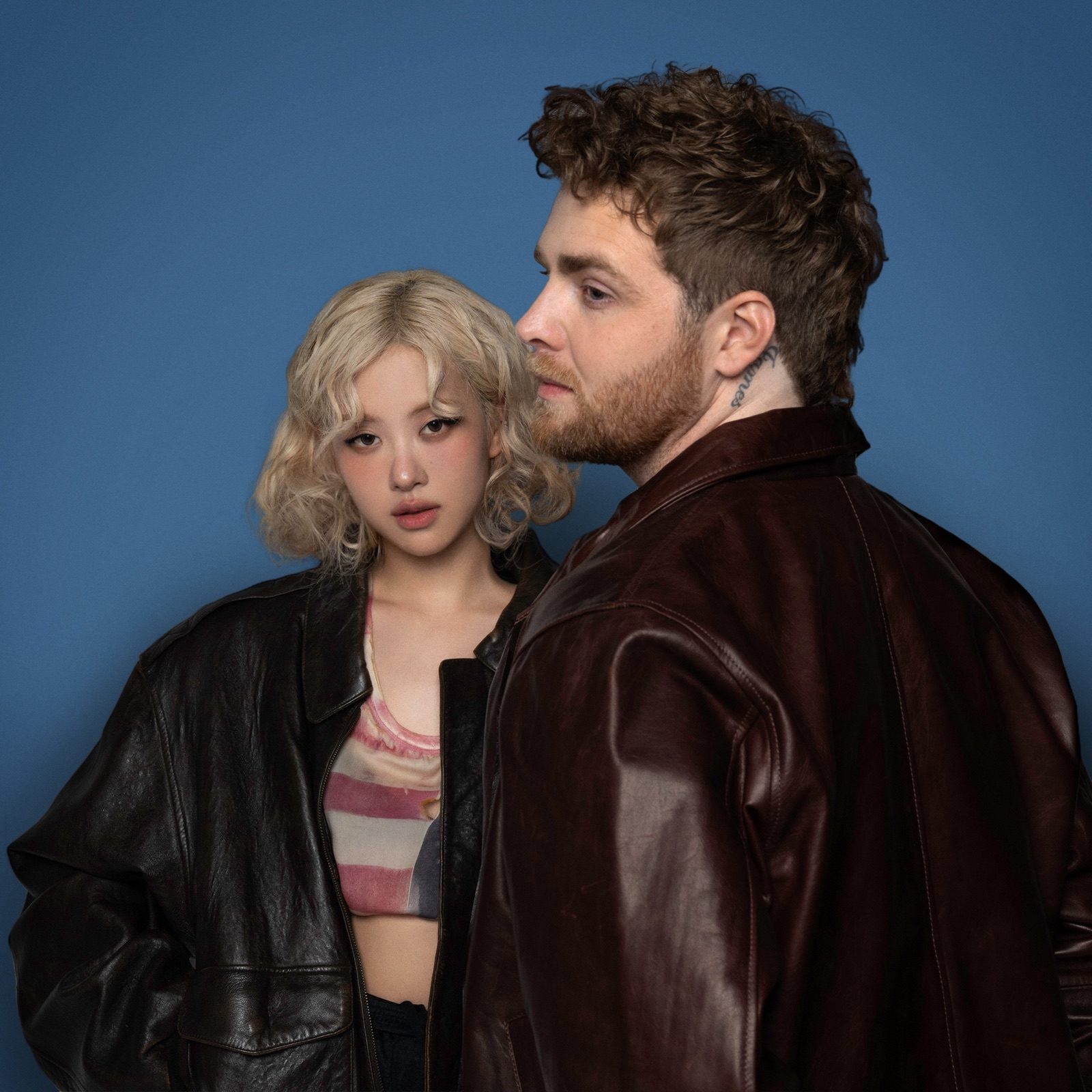 Pochette du single On My Mind d'Alex Warren et Rosé