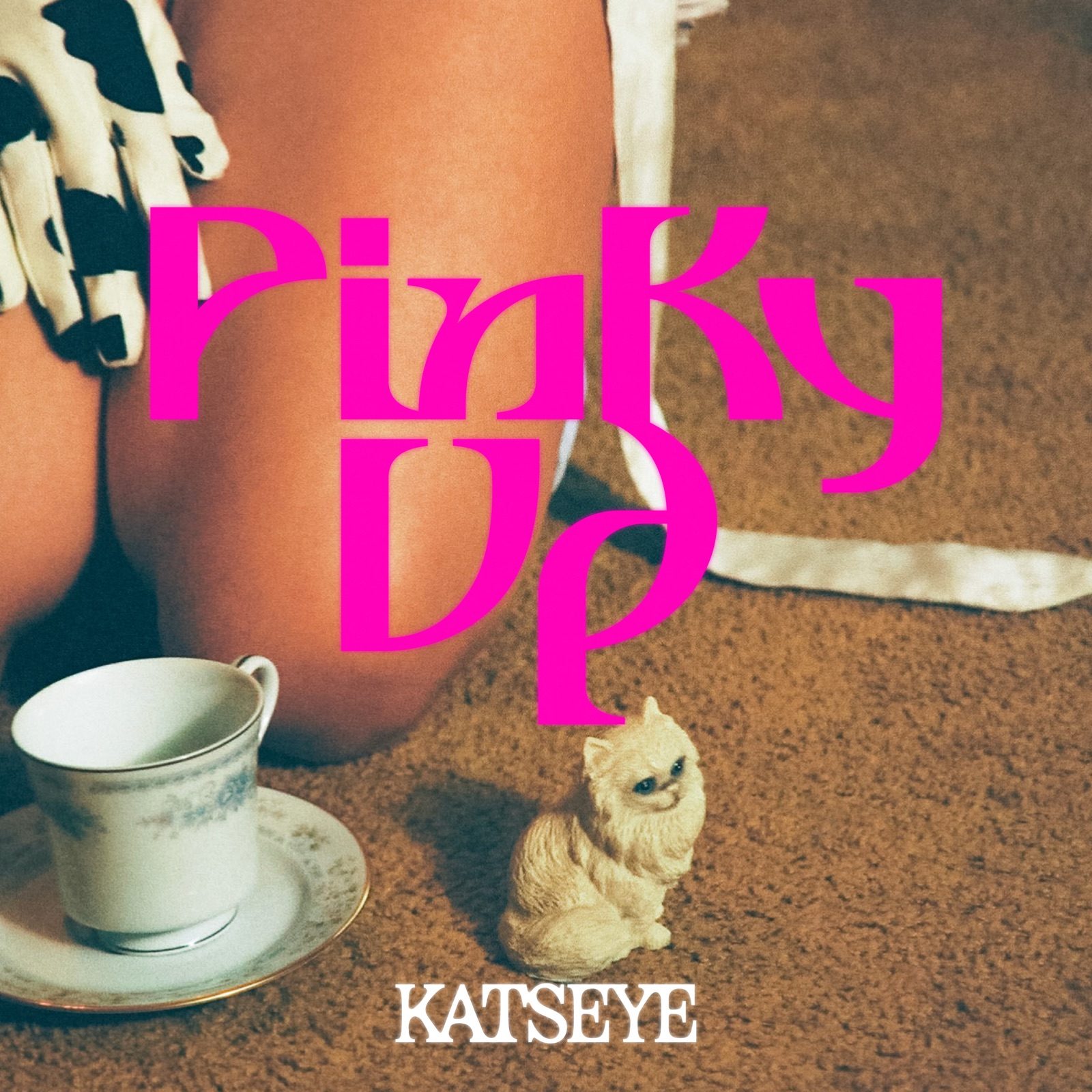 Pochette du single Pinky Up de KATSEYE