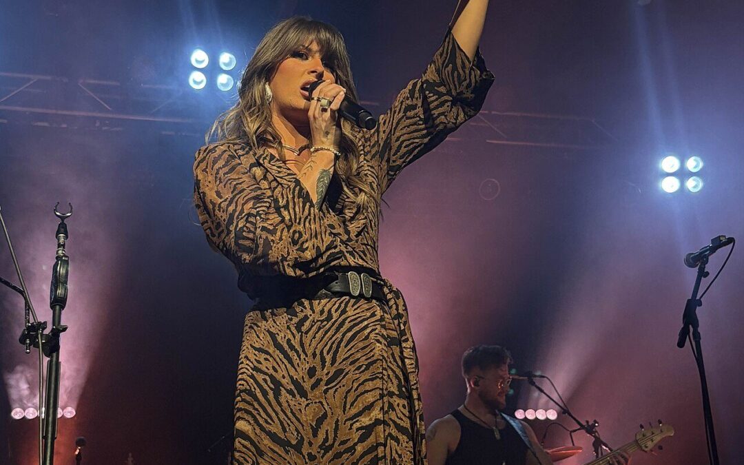 Ella Langley en concert