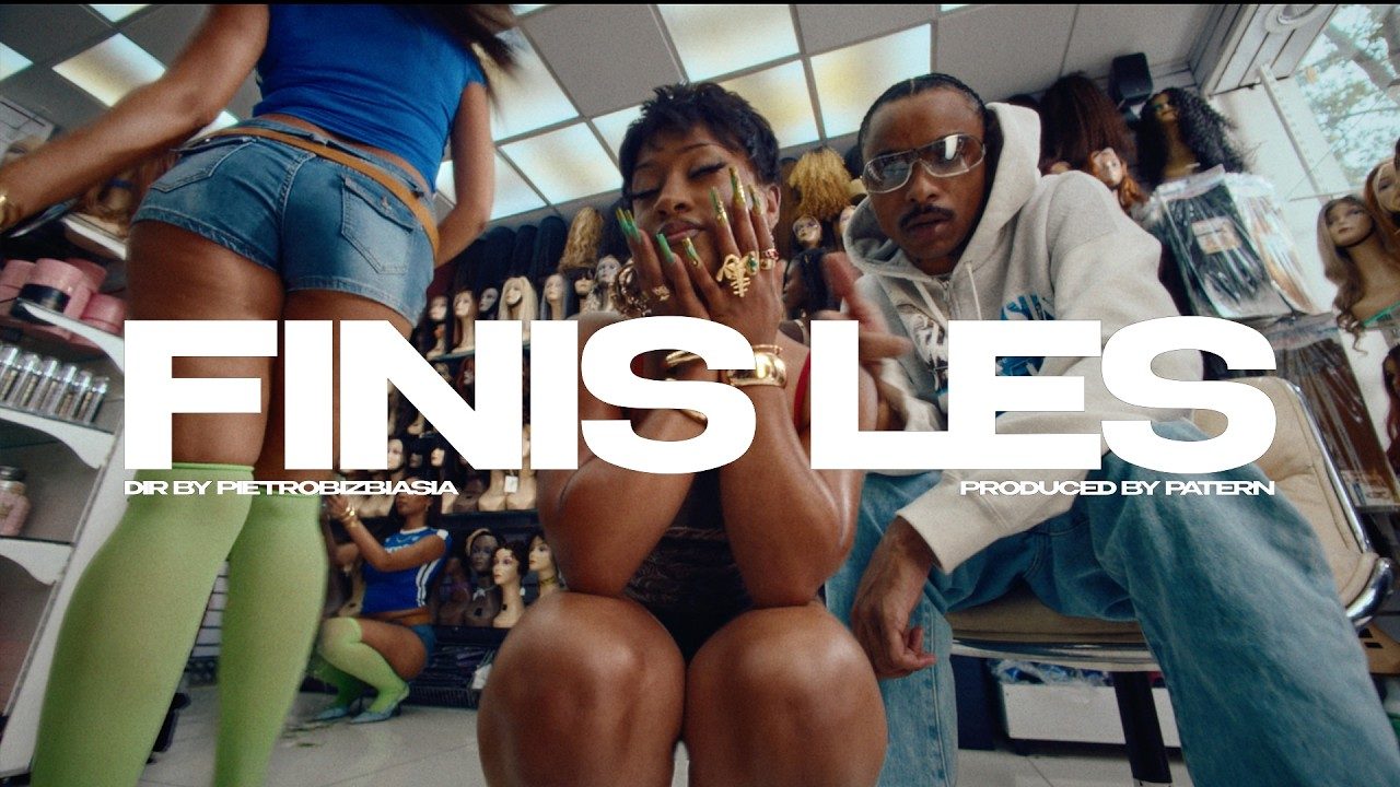 La Fève dans le clip de Finis-les