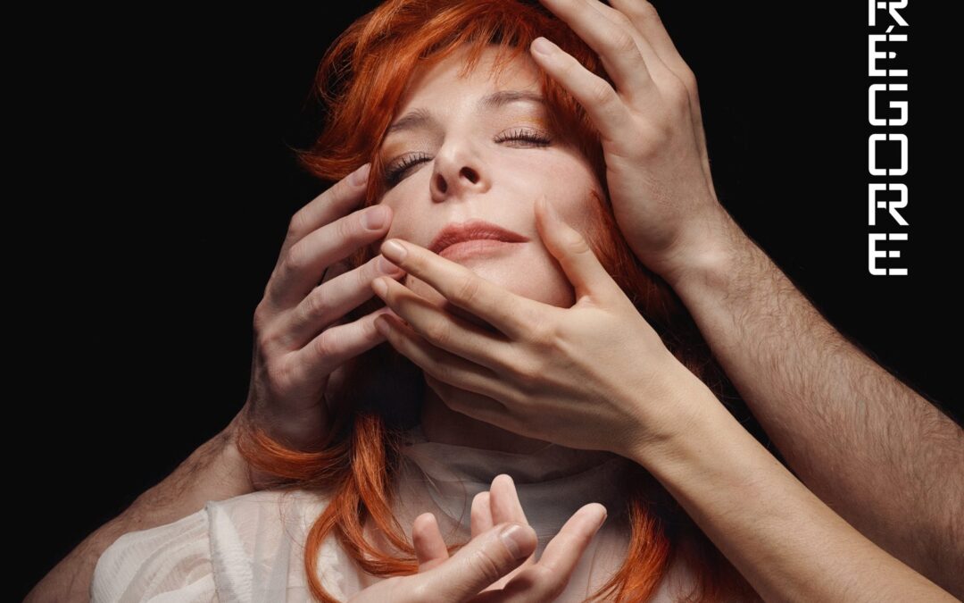 Pochette de l'album Egregore de Mylene Farmer