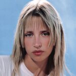 Angèle, portrait promotionnel pour l’album Instinct